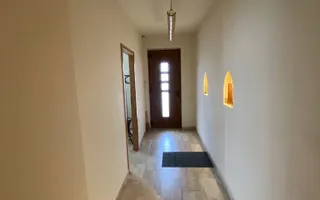 Casa In Dumbravita pretabila birouri sau alte activitati - Poză 17