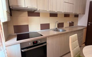 Apartament cu 3 camere de vânzare în Bucuresti - Poză 4
