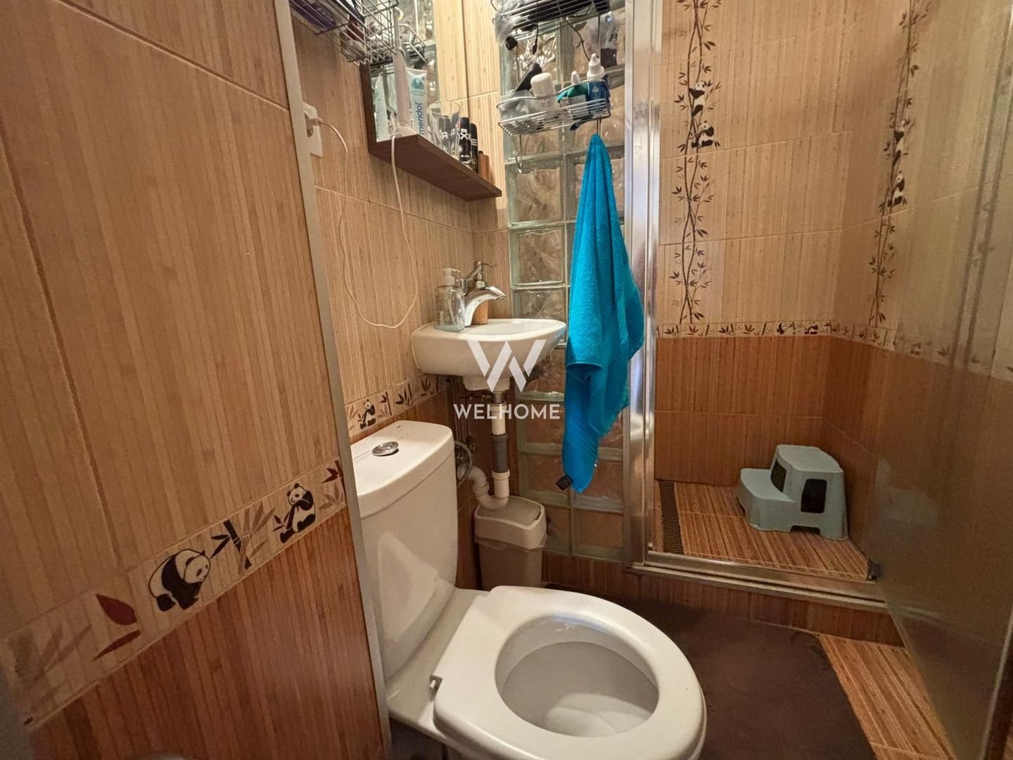 Apartament spațios cu 3 camere, 2 băi și balcoane generoase - Poză 11