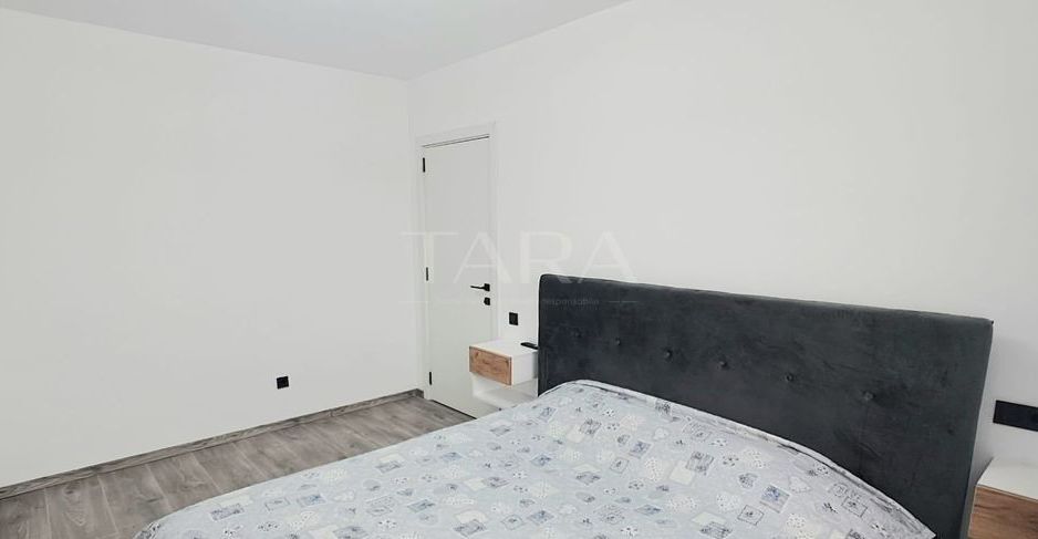 Apartament modern, 3 camere, mobilat, parcare și boxă, Florești. - Poză 9