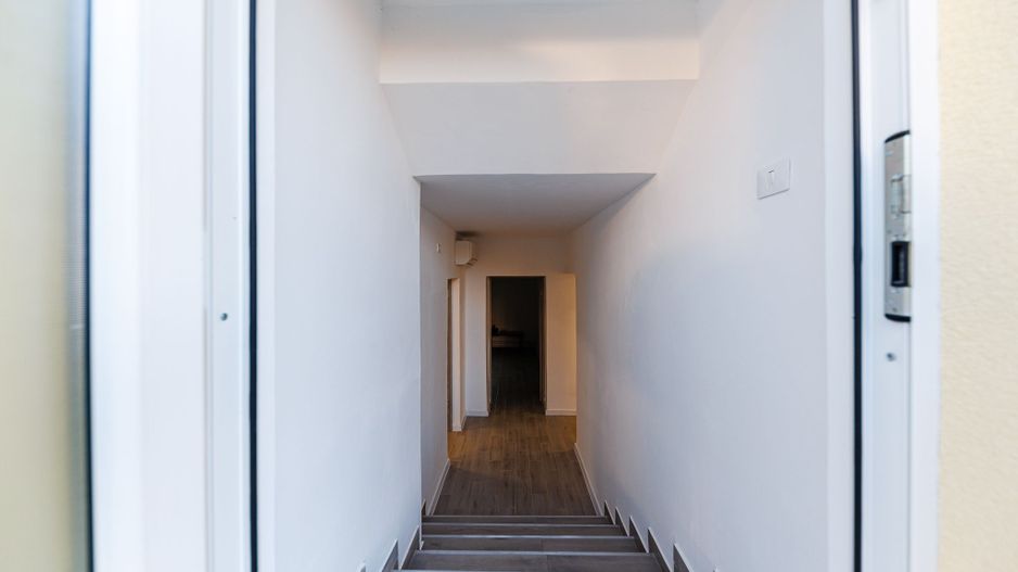 Casă Individuală pentru Birouri - Central, Timișoara | Curte 726 mp - Poză 11