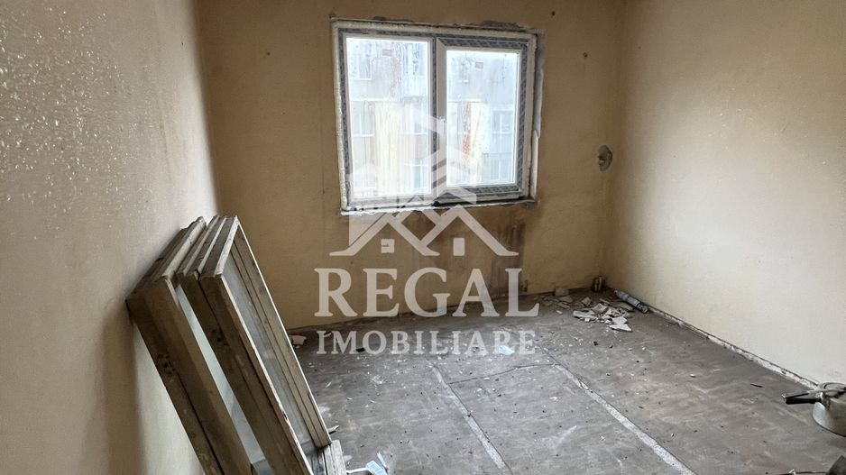 Apartament 2 camere, Micro 5/2 – etaj 2 - 38 mp - accept schimb - Poză 2