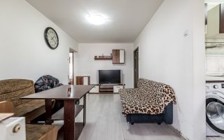 Apartament cu 3 camere, etaj 1 + loc de parcare pe Aleea Predeal - Poză 1