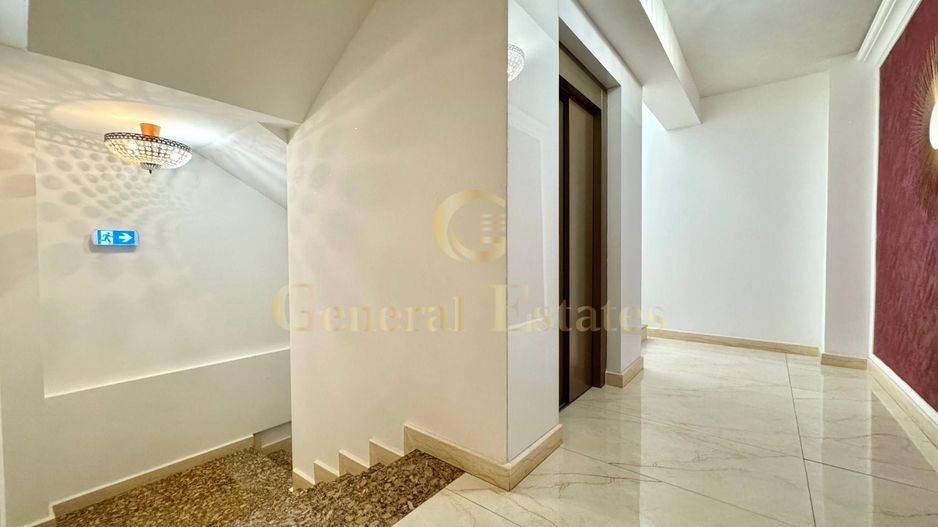 Vânzare apartament cu 2 camere, 67 m.p. - Complexul Royal Town. - Poză 19