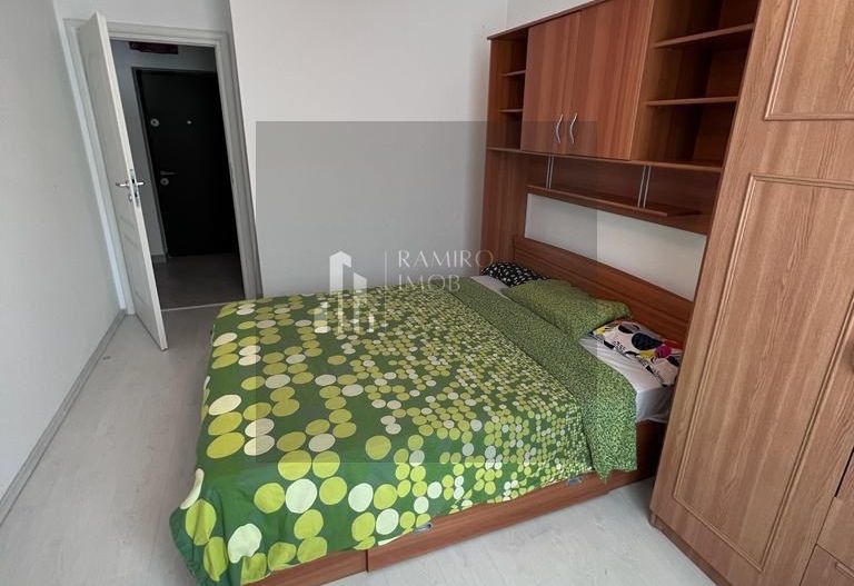 Apartament tip studio 40 mp/ Metalurgiei/ sector 4/ AN 2000 - Poză 5