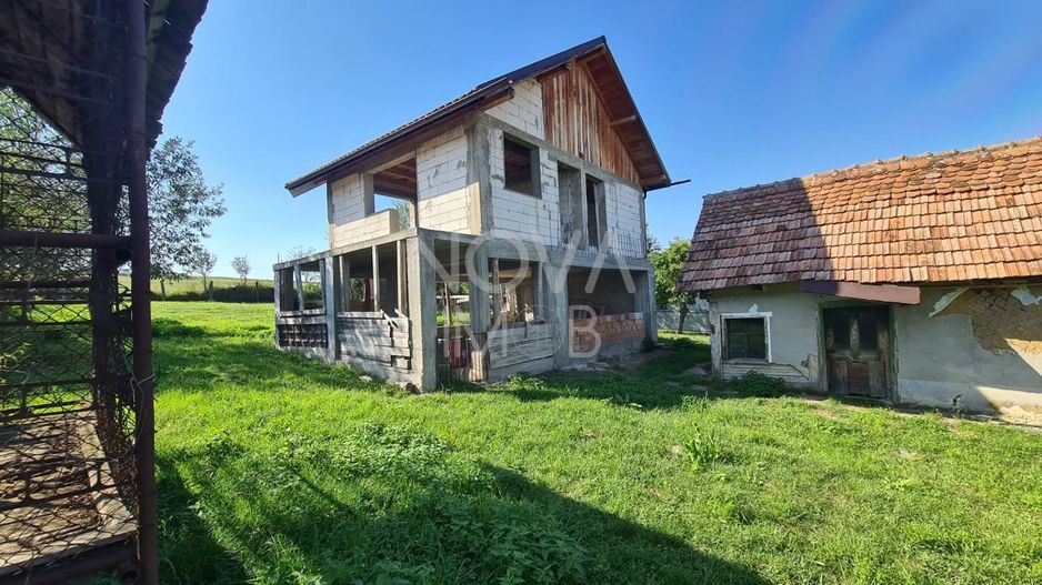 Casa individuala - 684 mp teren, Marpod - Poză 11