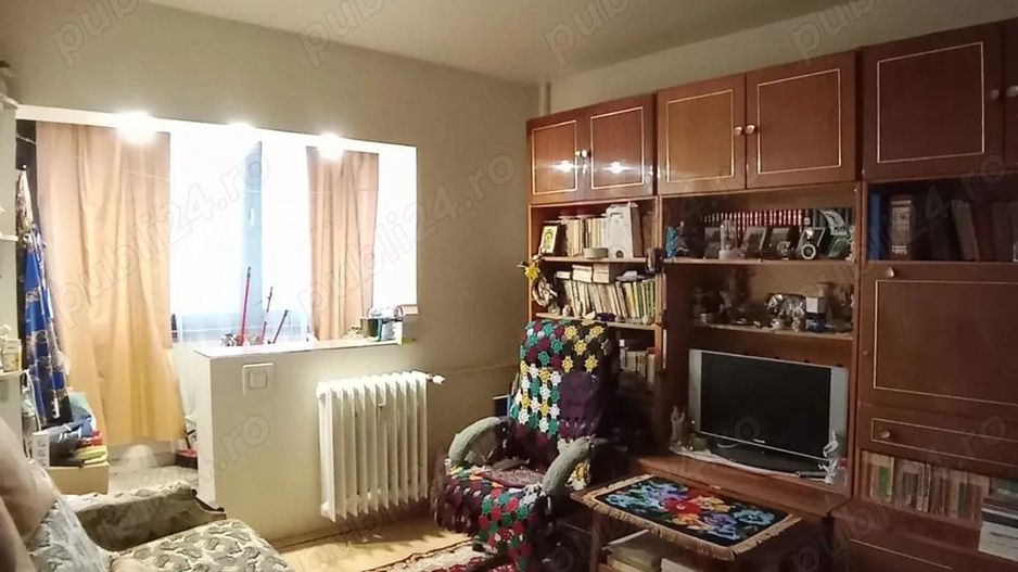 Apartament 3 camere, intre Bld. Obregia si Emil Racovita. Loc de parcare - Poză 2