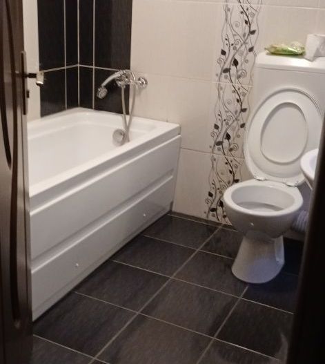 Apartament 2 camere de vanzare - Poză 4