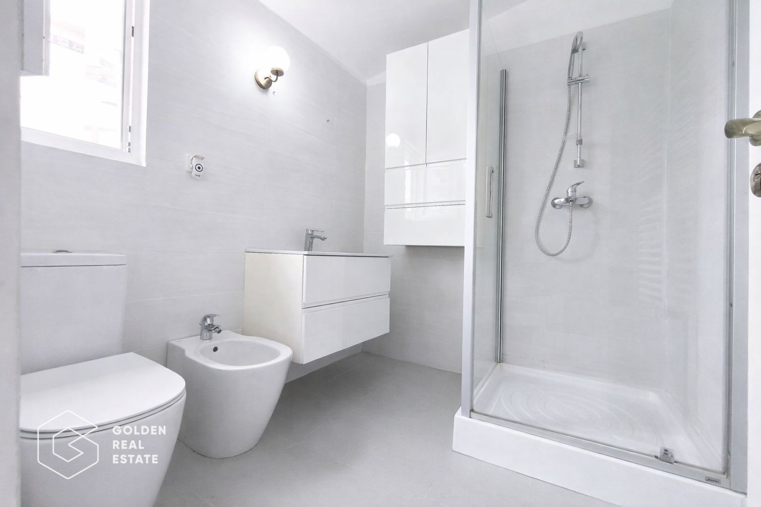 Casă zona Circumvalațiunii, aproape de City of Mara - Poză 10