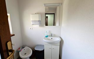 Casa S+P+M, 9 camere, ideala pentru birouri sau clinica, zona Centru - Poză 23