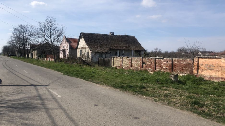 Teren Parta-3593 mp-str Primariei - Poză 1