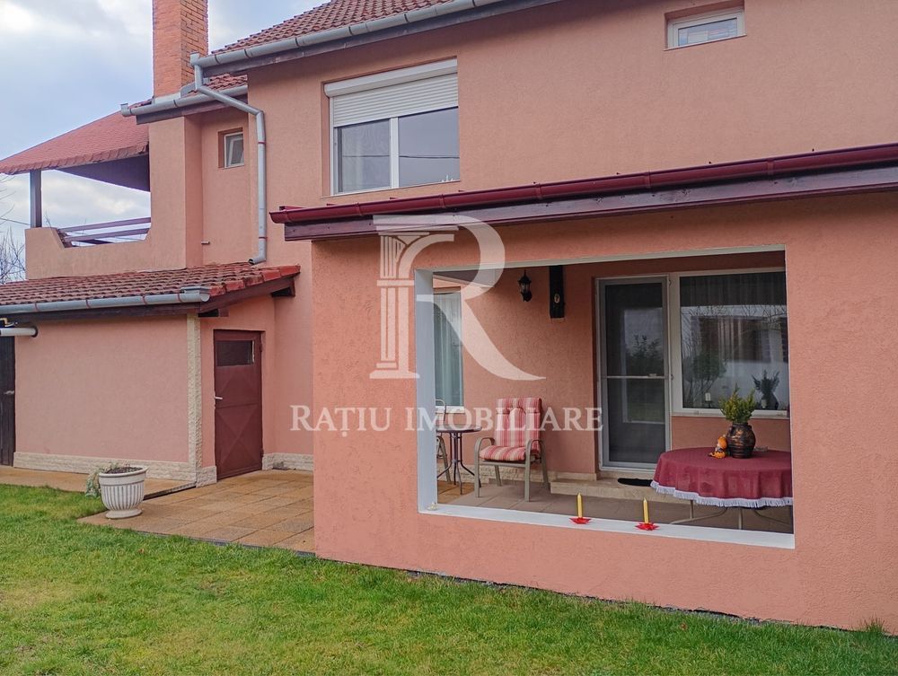 Casa de vanzare 4 camere | Cartierul Oncea | Oradea | - Poză 11