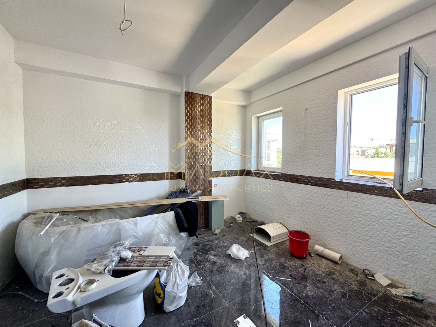 Duplex cu 4 Camere *211mp* Mobilat Complet/ 1 parking / Erou Iancu Nicolae - Poză 25