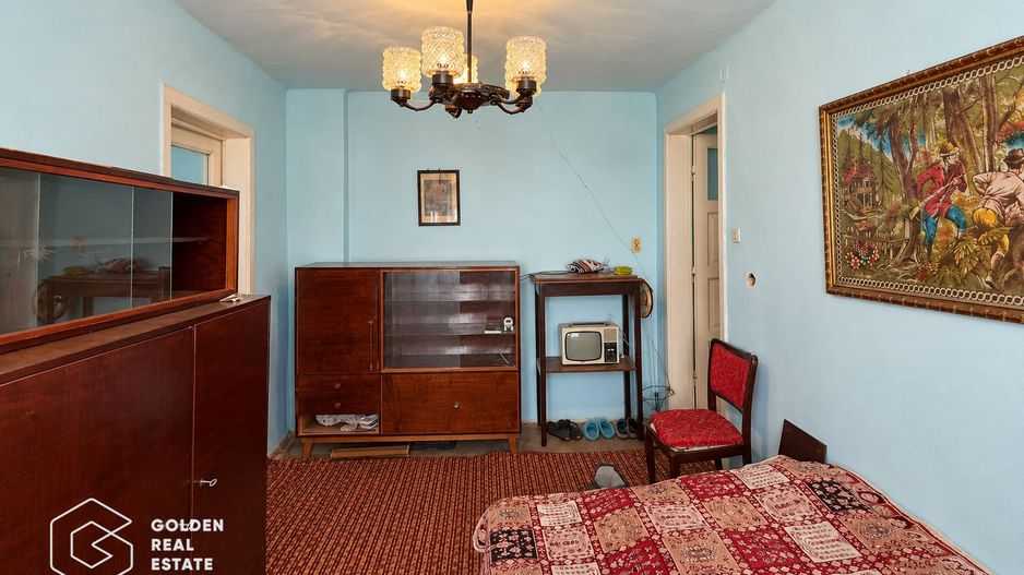 Apartament 2 camere, ultracentral, acces auto - PRET DE GARSONIERA - Poză 2