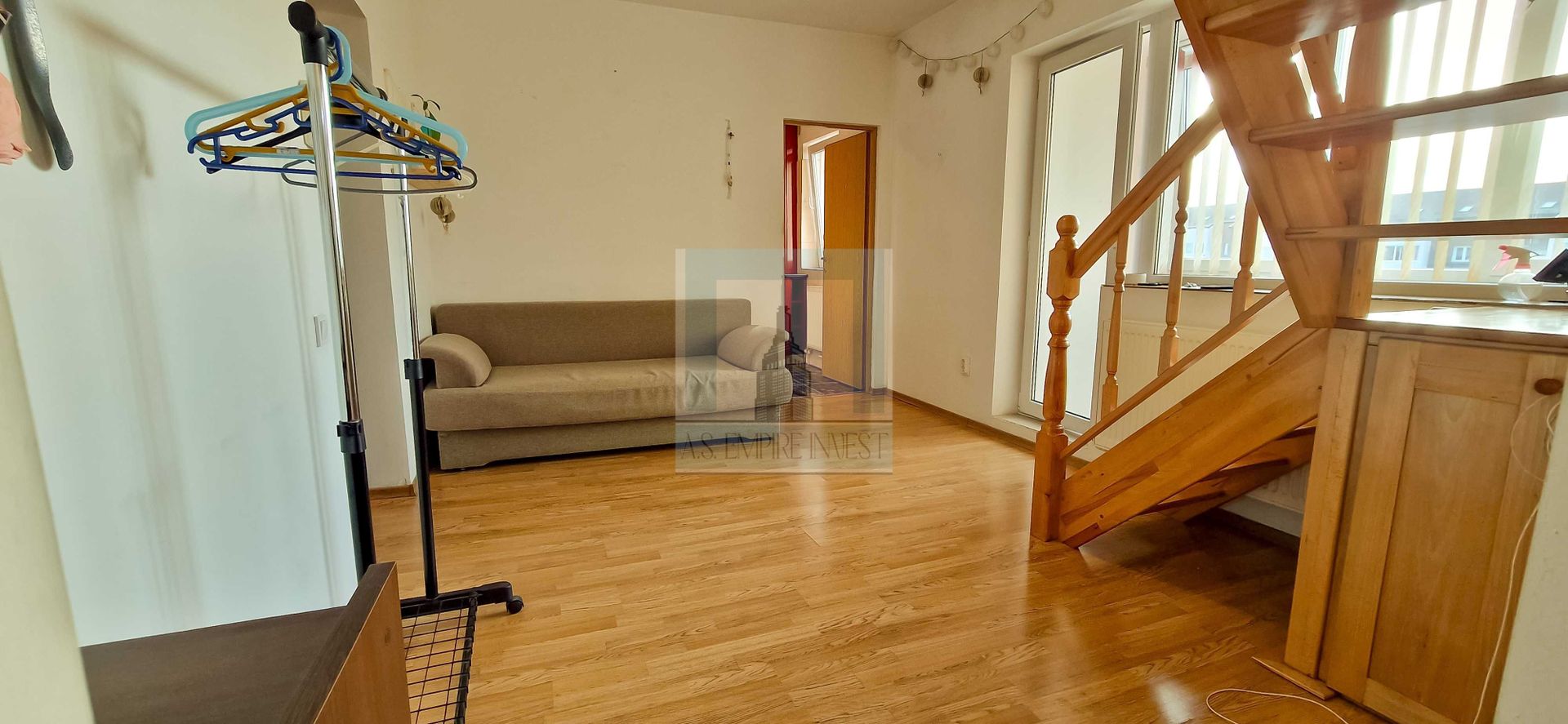Apartament 3 camere pe 2 niveluri-  Bul. Garii /Sala Sporturilor - Poză 4