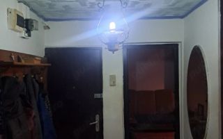 🔑 Vanzare apartament 3 camere, 80 mp, Etaj 1 – Piața Titan (Sălăjan) - Poză 4