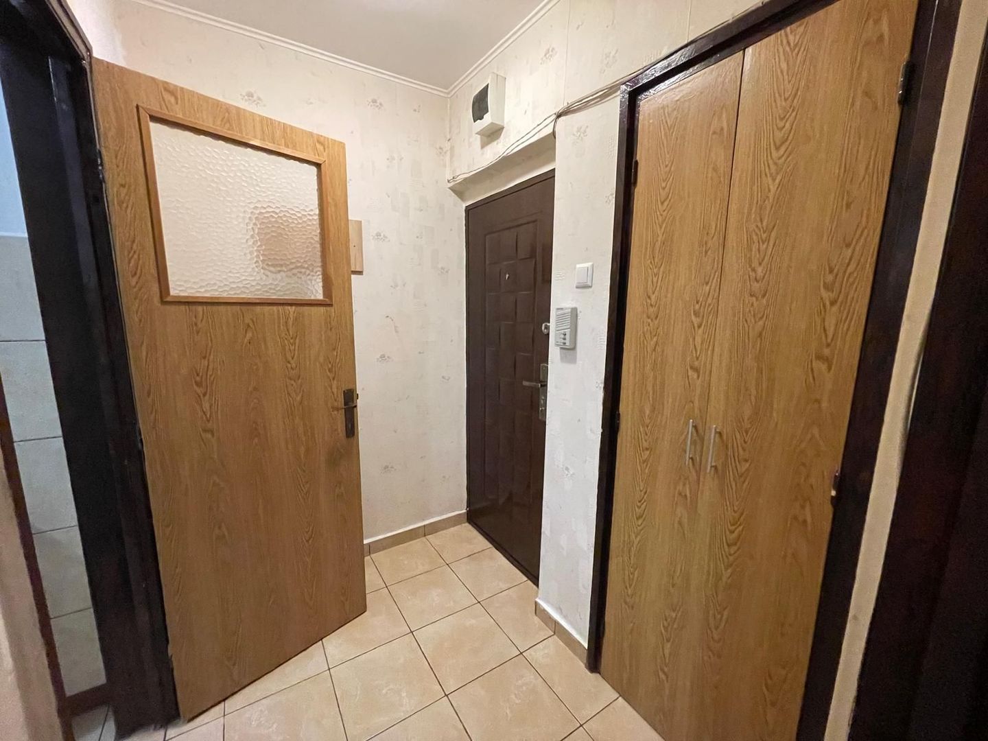 AP. 2 CAMERE- PIATA SUDULUI, BUCATARIE INCHISA, METROU 9 MINUTE - Poză 7