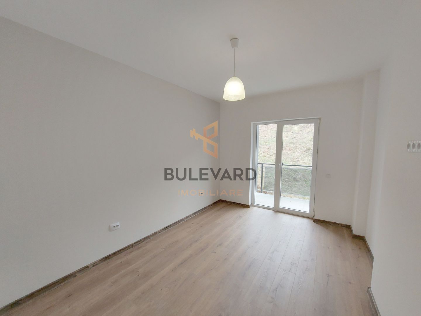 Apartament finisat+parcare, zona strazii Teilor! - Poză 4