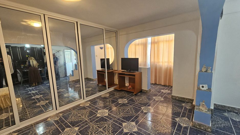 De închiriat apartament 3 camere - Prundu, stradal, lângă Kaufland - Poză 3