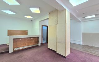 Spatiu comercial de închiriat cu vad - 70 mp # spatii-comerciale-brasov.ro - Poză 2