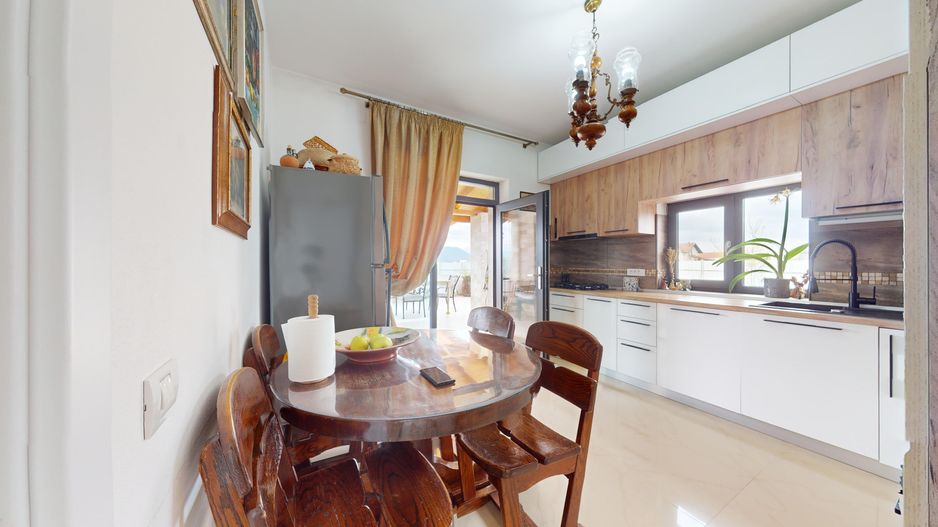 Casa individuala la 16 km de Brasov - Poză 27