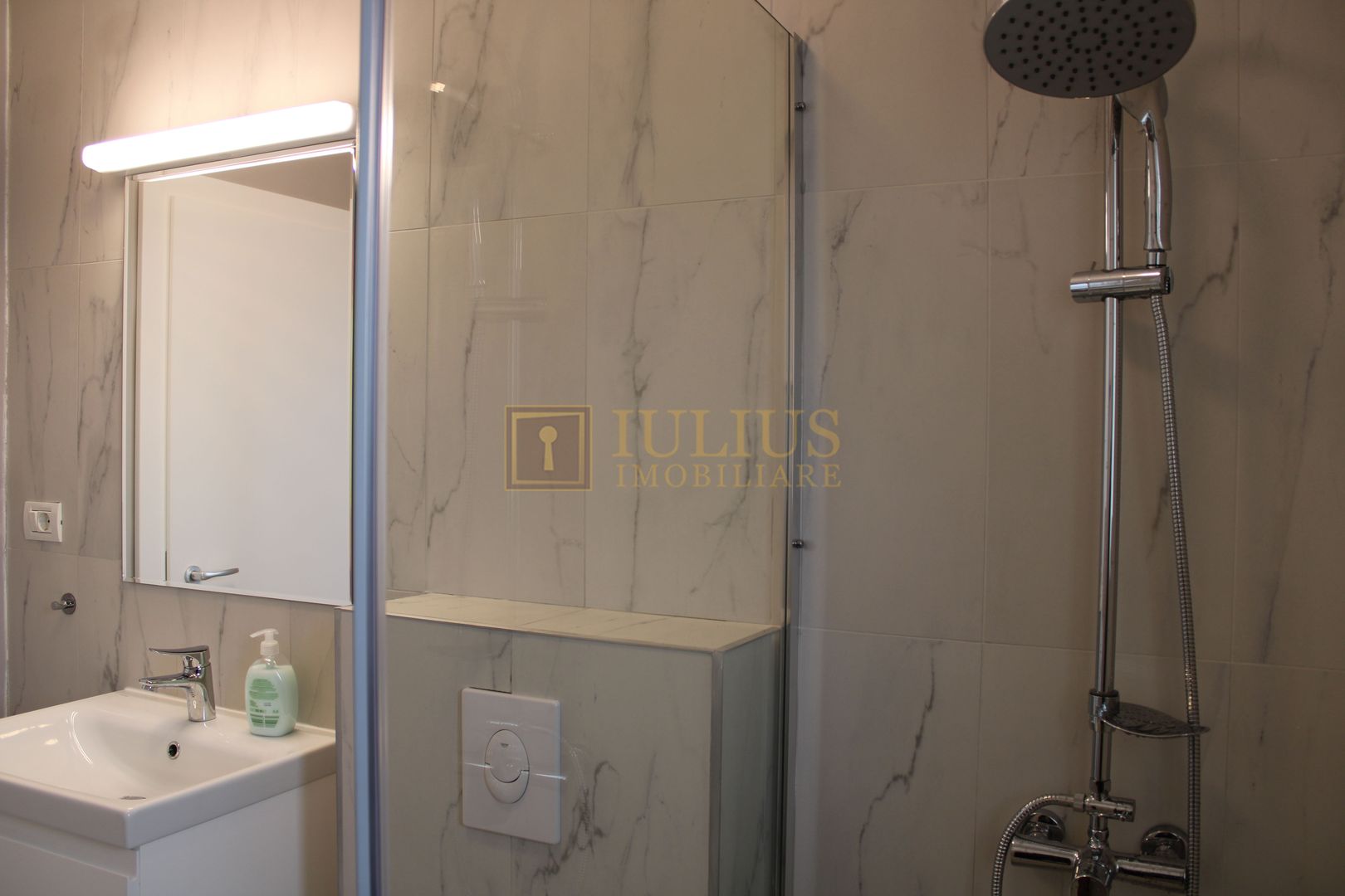 Bloc nou, loc de parcare subteran, etaj 4 cu lift, terasa spatioasa! - Poză 14