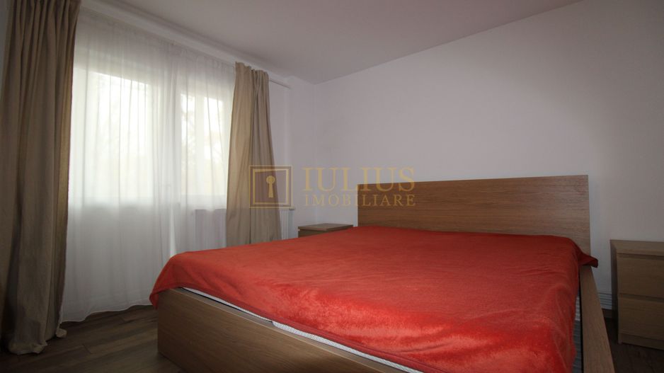 Zona Lunei, 3 camere, centrala proprie. - Poză 16