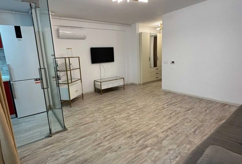 GARSONIERA- ROKA RESIDENCE, CENTRALA, BLOC NOU, BUCATARIE INCHISA - Poză 1