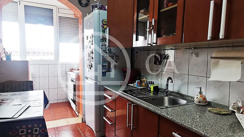 Apartament de vânzare cu 2 camere în zona Iosia, Oradea - Poză 4
