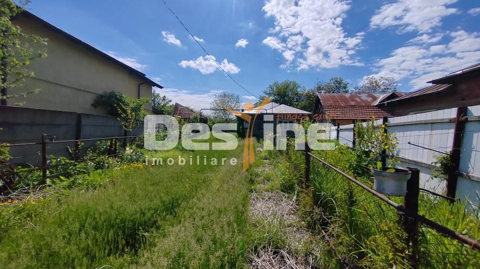 Casă cu teren generos în Dărmănești, DB– oportunitate pentru locuit/investitie - Poză 1