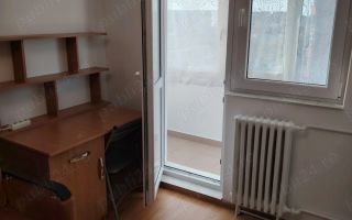 Închiriez apartament cu o camera zona Podu Ros - Poză 2