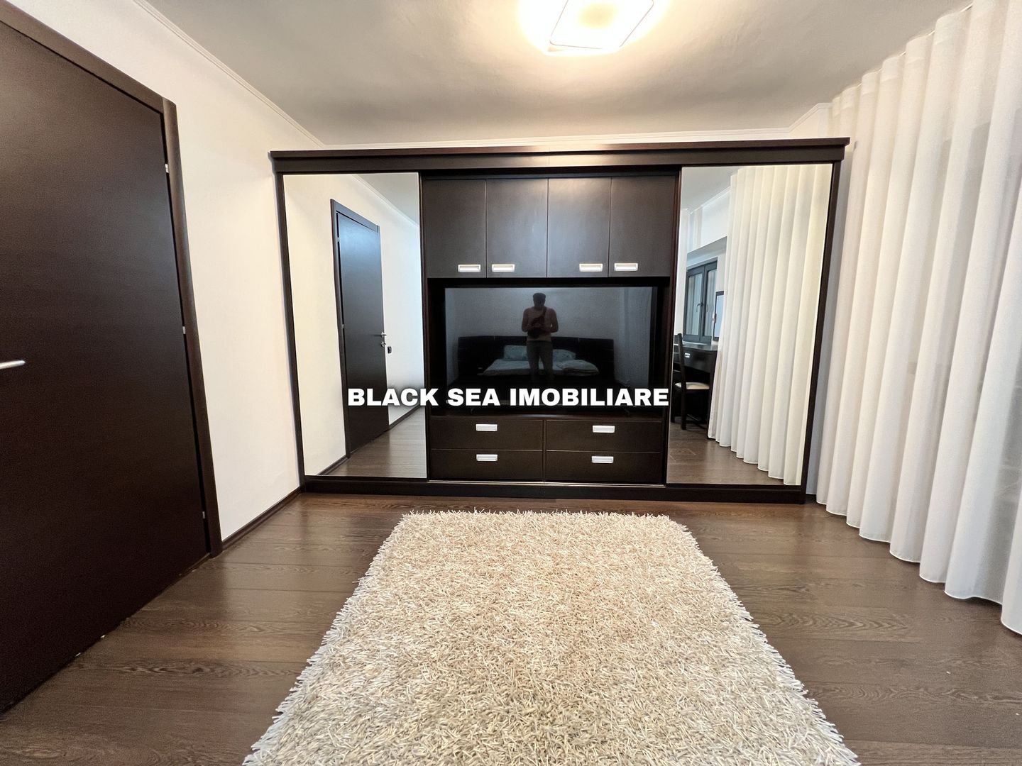 Apartament 2 camere Ultramodern – Zona Dacia, Constanța - Termen Lung - Poză 13