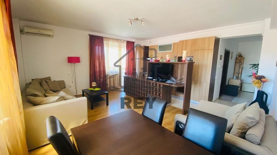 Apartament 3 camere decomandat la vilă/etaj intermediar/loc de parcare - Poză 3