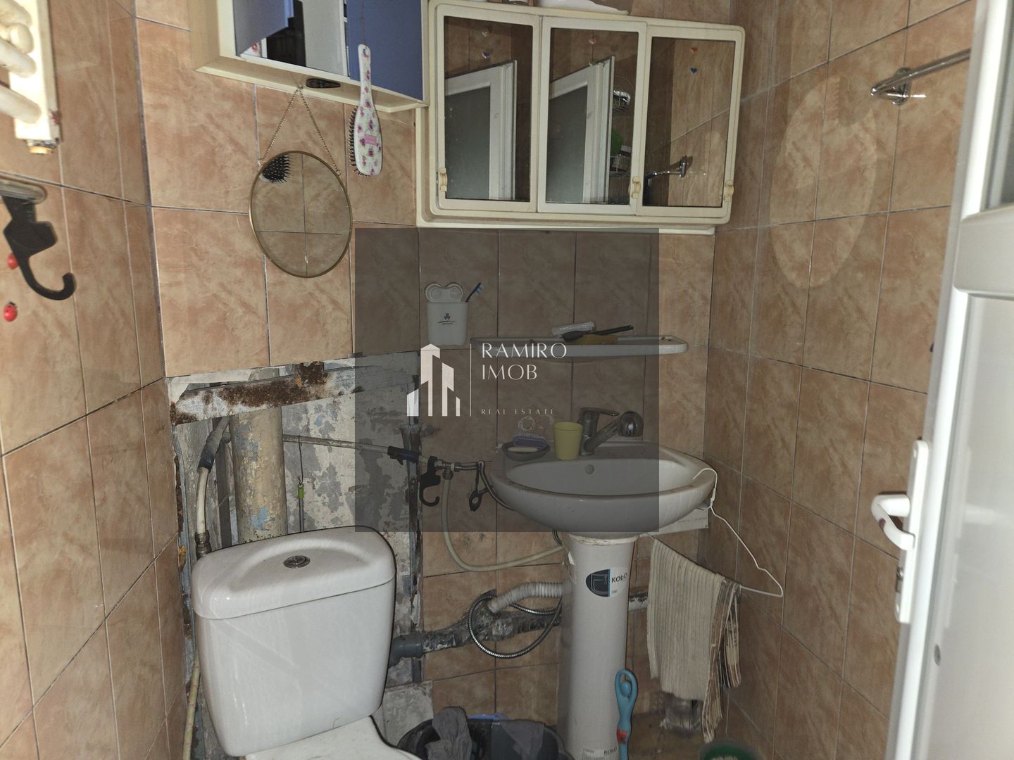 Garsoniera dubla 30mp centrala - Auchan Titan - Bd. 1 Decembrie - Poză 5