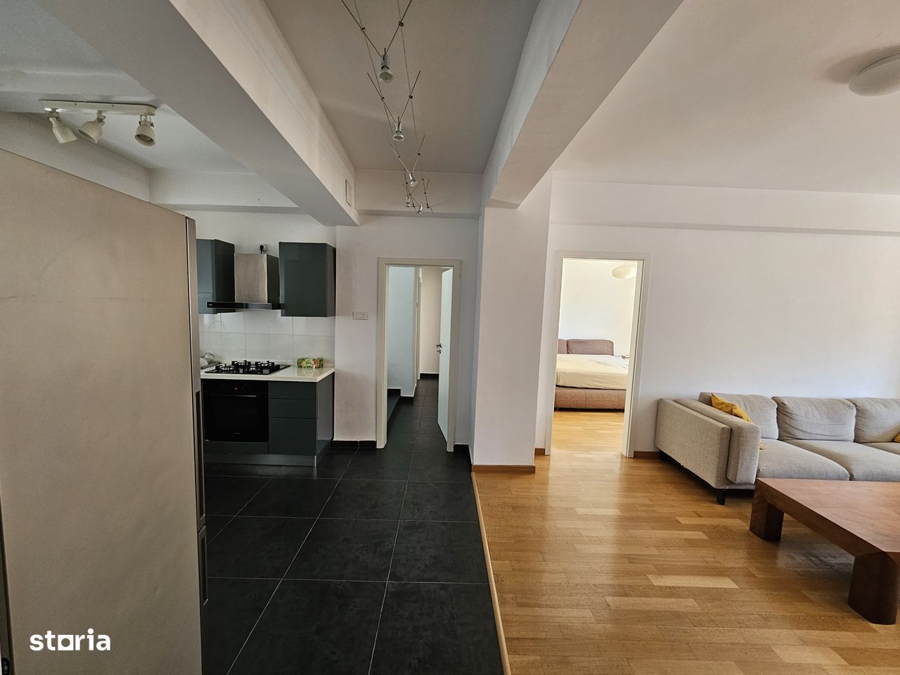 De vanzare Apartament 3 camere Stirbei Voda, Cismigiu, ULTRACENTRAL - Poză 3