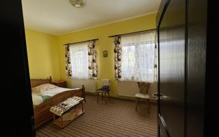 Pensiune + Casa | 626 MPU | Selimbar - Poză 42