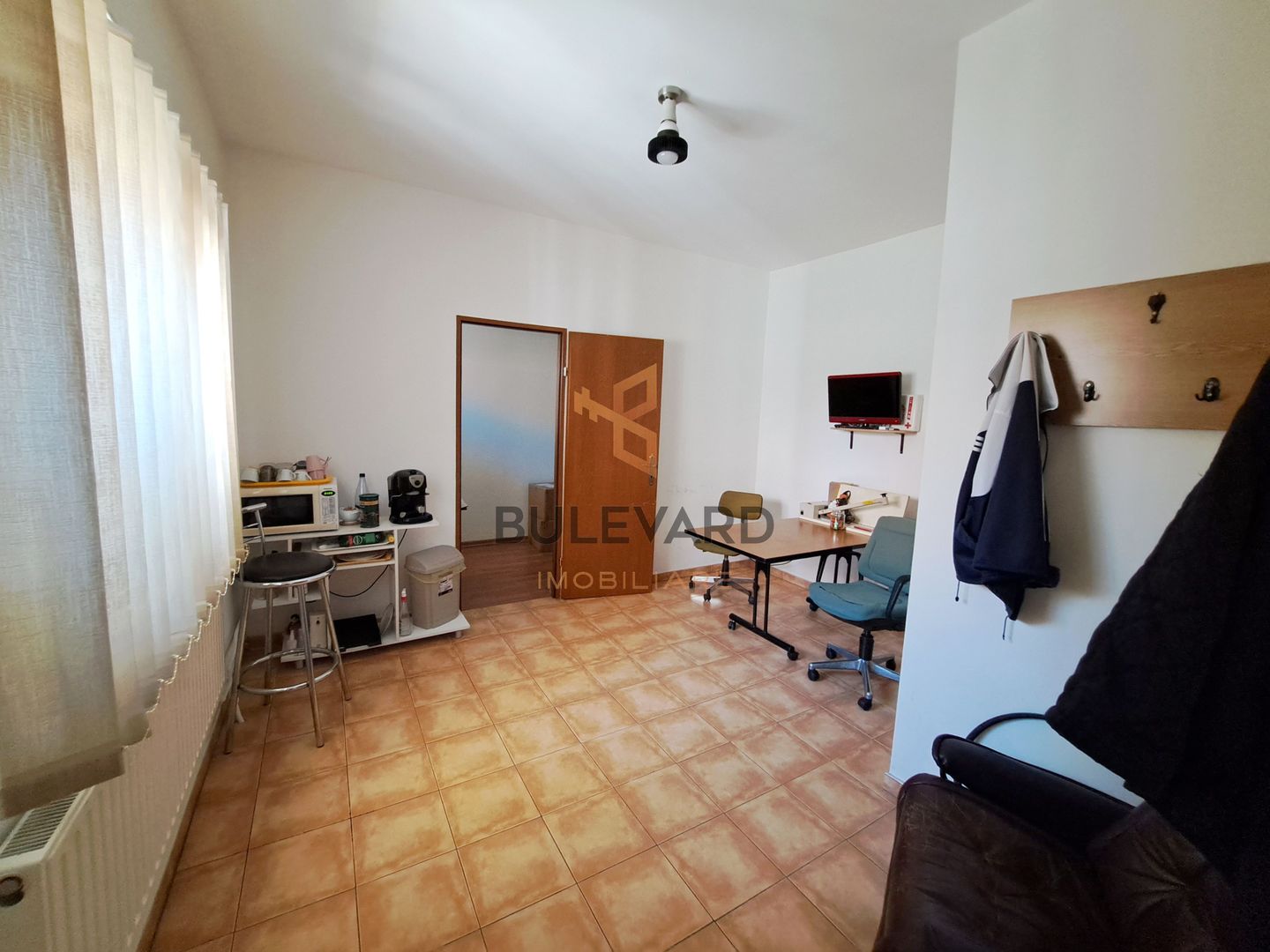 Casa individual situata in zona Hasdeu - Poză 11