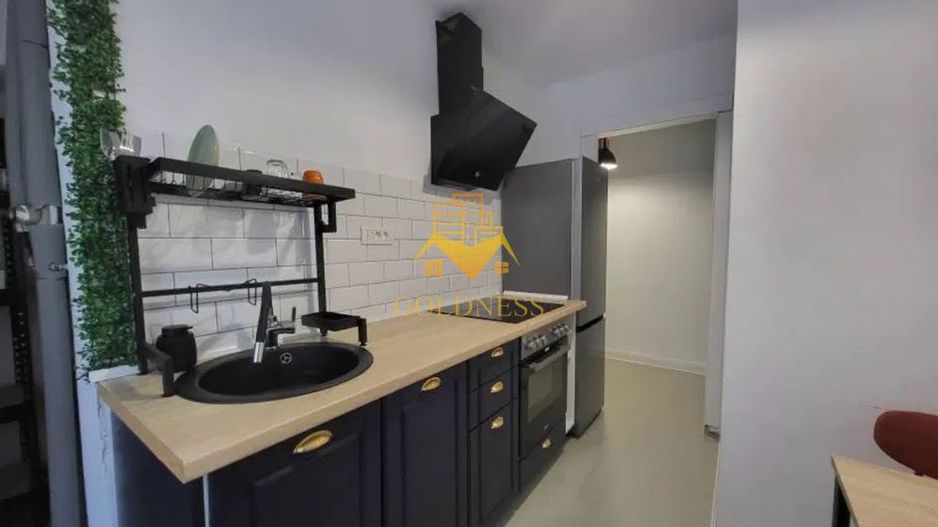 3 Camere decomandate, Parcare, Central, Facultatea de litere,Bussines - Poză 2