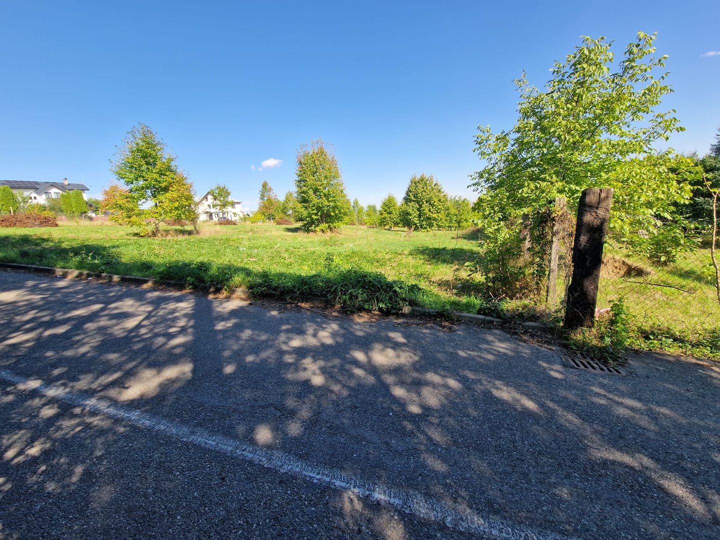 Teren intravilan central Falticeni - Poză 4