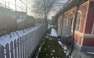 Casa batraneasca Glina 4 camere teren 300 mp  cu utilitati - Poză 3