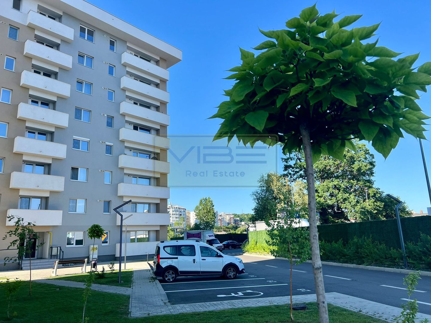 Apartament 2 camere + parcare Conest Evolution - Poză 1