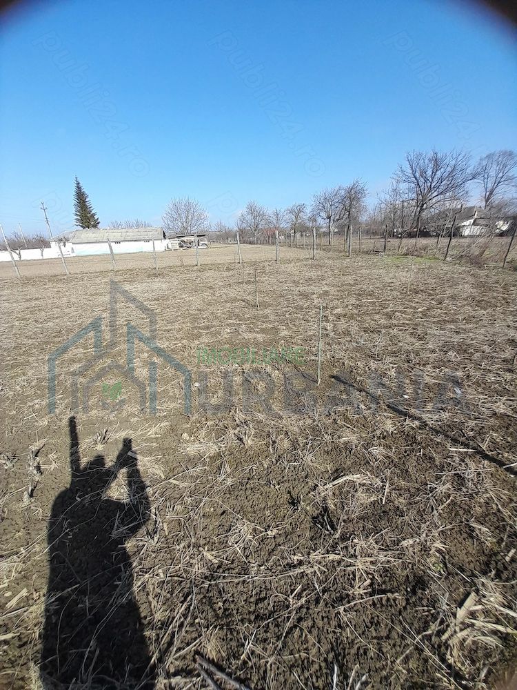 Loc de casă în Prisecani, comuna Popricani - Poză 3