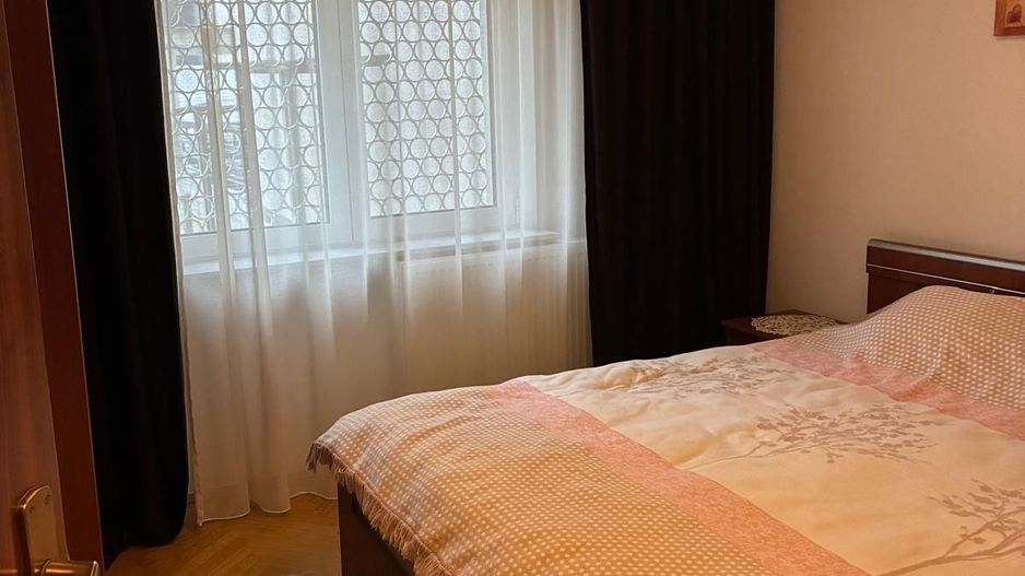 DE INCHIRIAT | APARTAMENT 2 CAMERE | DOROBANTI - Poză 3