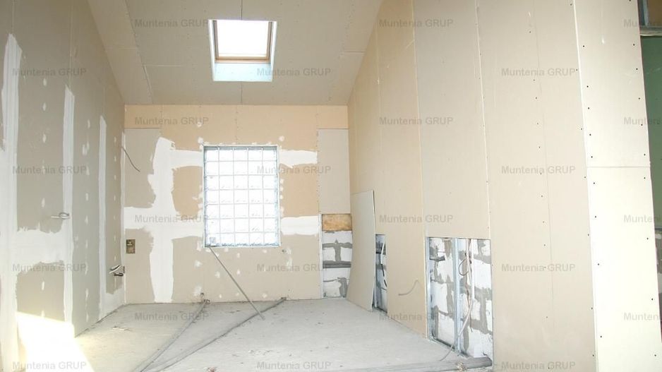 BUFTEA - central, vila D+P+E la pret de apartament - Poză 4