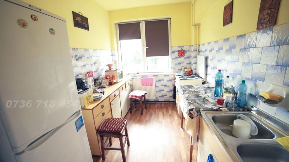 Centru 2 Camere , 52mp, liber, 120000Euro - Poză 3