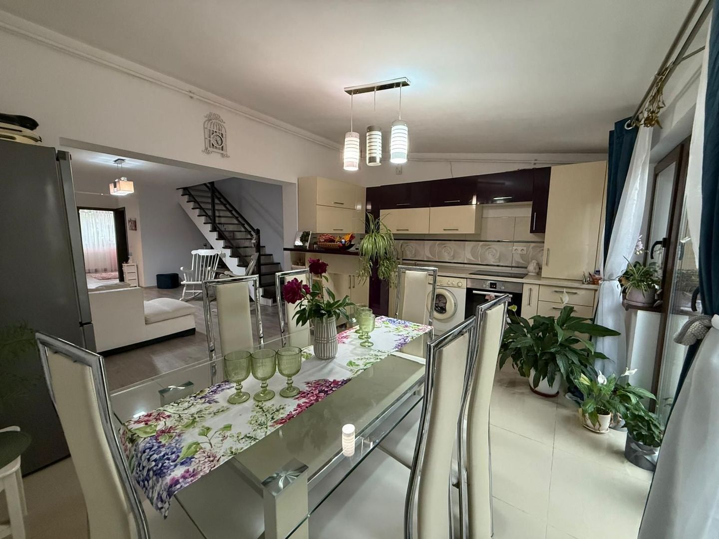 Casa insiruita - 3 dormitoare - Dumbravita - Poză 6