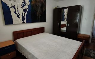 De închiriat apartament cu 3 camere - etaj 1- bd-ul Decebal - Poză 4