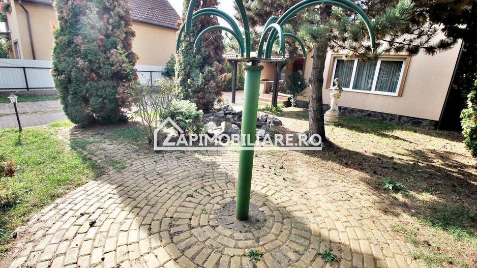 Casa 4 camere,2 bai,1 garaj,150mp,688 mp teren, 0% comision - Poză 15