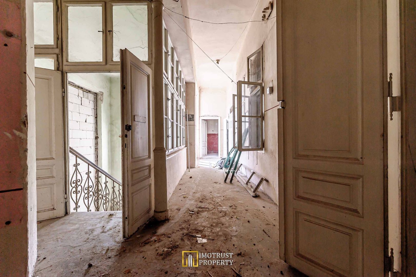 De vanzare Etaj de casă– 201 mp utili, Arad-Ultracentral - Poză 5