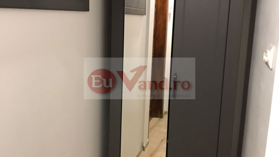Apartament 3 camere – Centru, Str. Domneasca (langa Hotel Mercure) - Poză 15